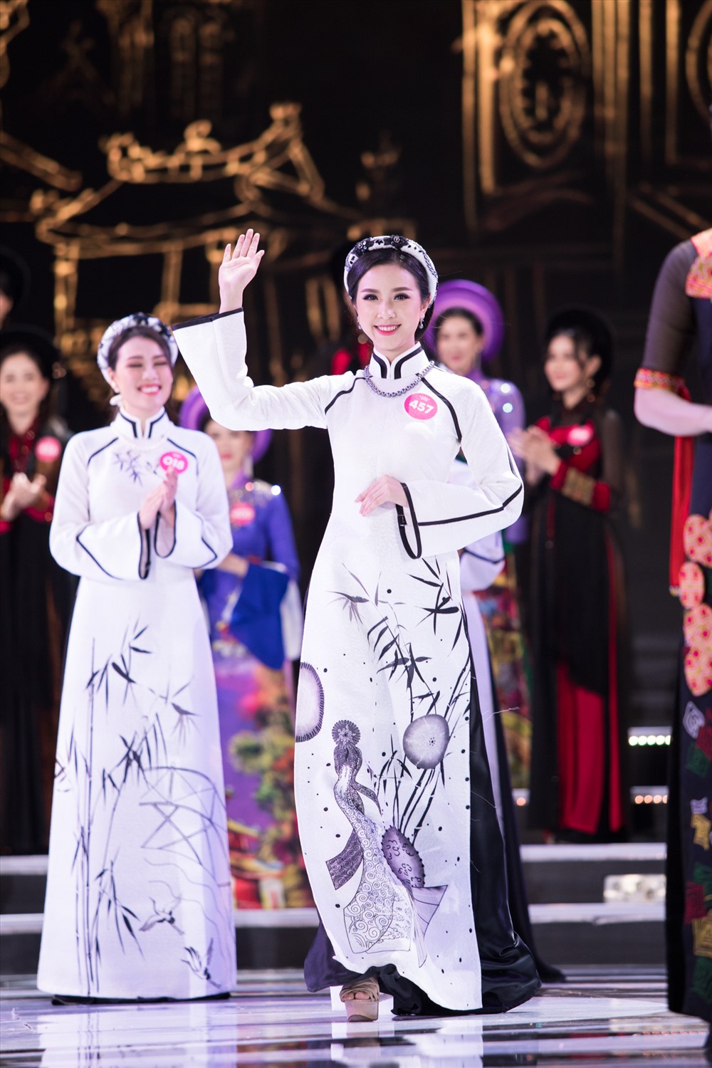 Vương miện Hoa hậu Việt Nam 2018 gọi tên Trần Tiểu Vy - ảnh 11 Vương miện Hoa hậu Việt Nam 2018 gọi tên Trần Tiểu Vy - ảnh 11