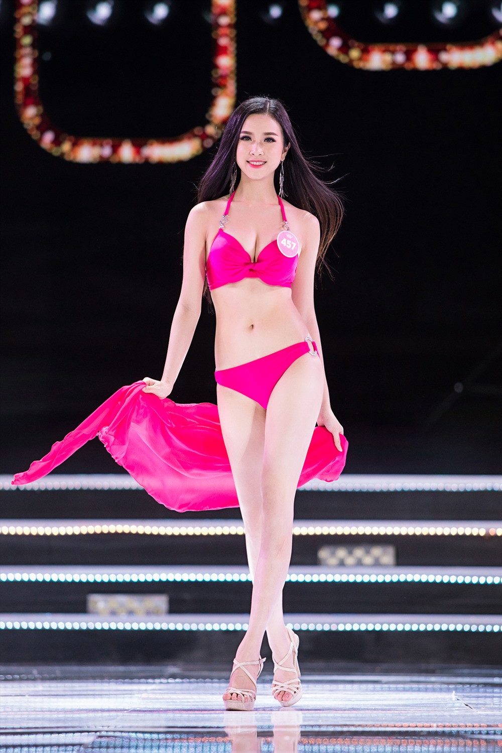 Vương miện Hoa hậu Việt Nam 2018 gọi tên Trần Tiểu Vy - ảnh 13 Vương miện Hoa hậu Việt Nam 2018 gọi tên Trần Tiểu Vy - ảnh 13