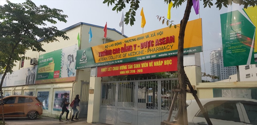 hình ảnh trước và sau khi bịt biển. Ảnh: HN