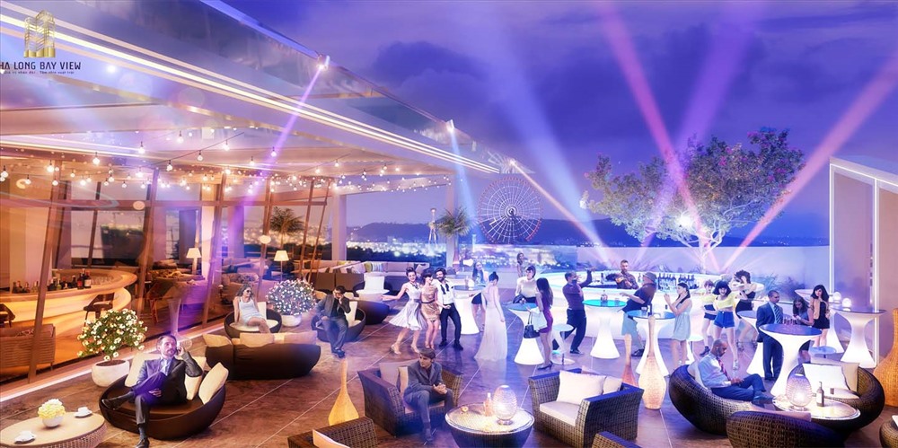 Skybar đỉnh tòa tháp giúp cho du khách có thể ngắm trọn vẹn Vịnh Hạ Long trong tầm mắt
