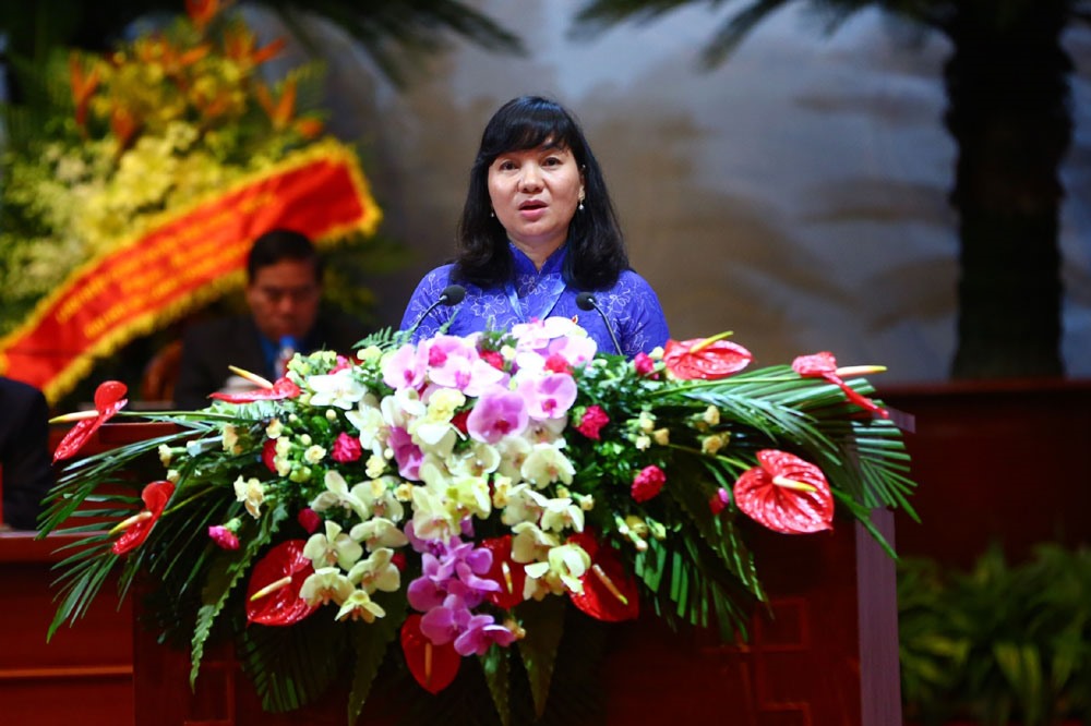 Đồng chí Trương Thị Bích Hạnh - Chủ tịch Liên đoàn Lao động tỉnh Bình Dương. Ảnh: Sơn Tùng.