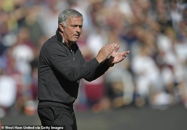 Mourinho còn gì lưu luyến tại M.U? Ảnh: Getty.
