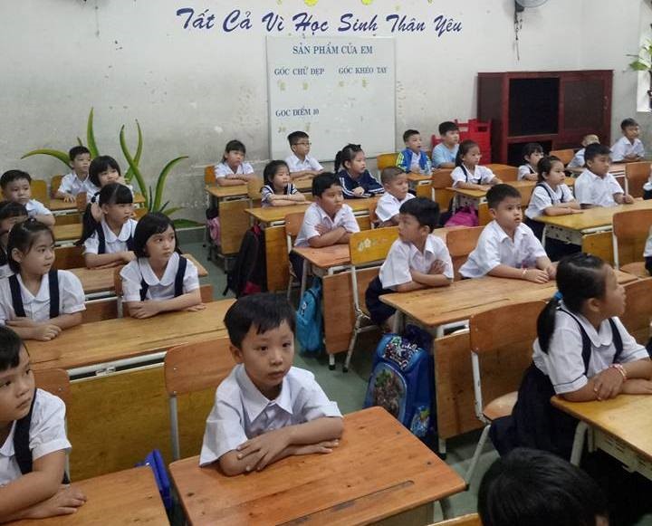 Học sinh tăng chóng mặt, trường lớp không mở kịp