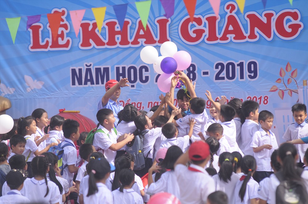 Ngày hội tựu trường của các học sinh.