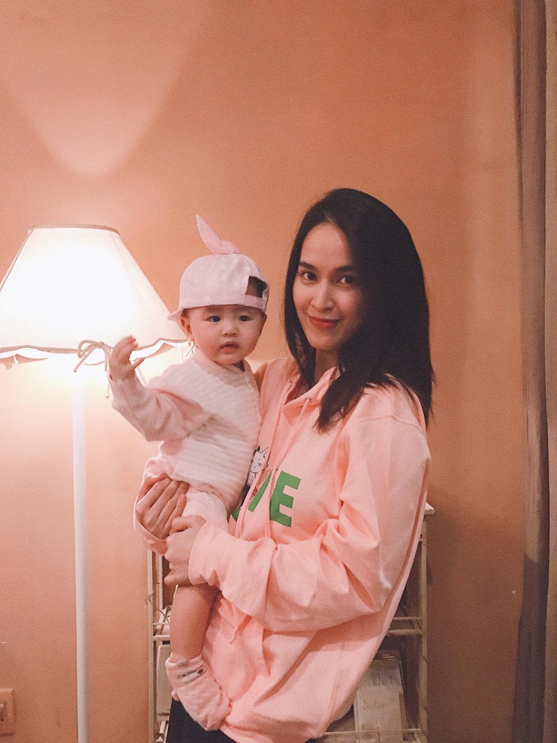 Diễn viên Tú Vy.