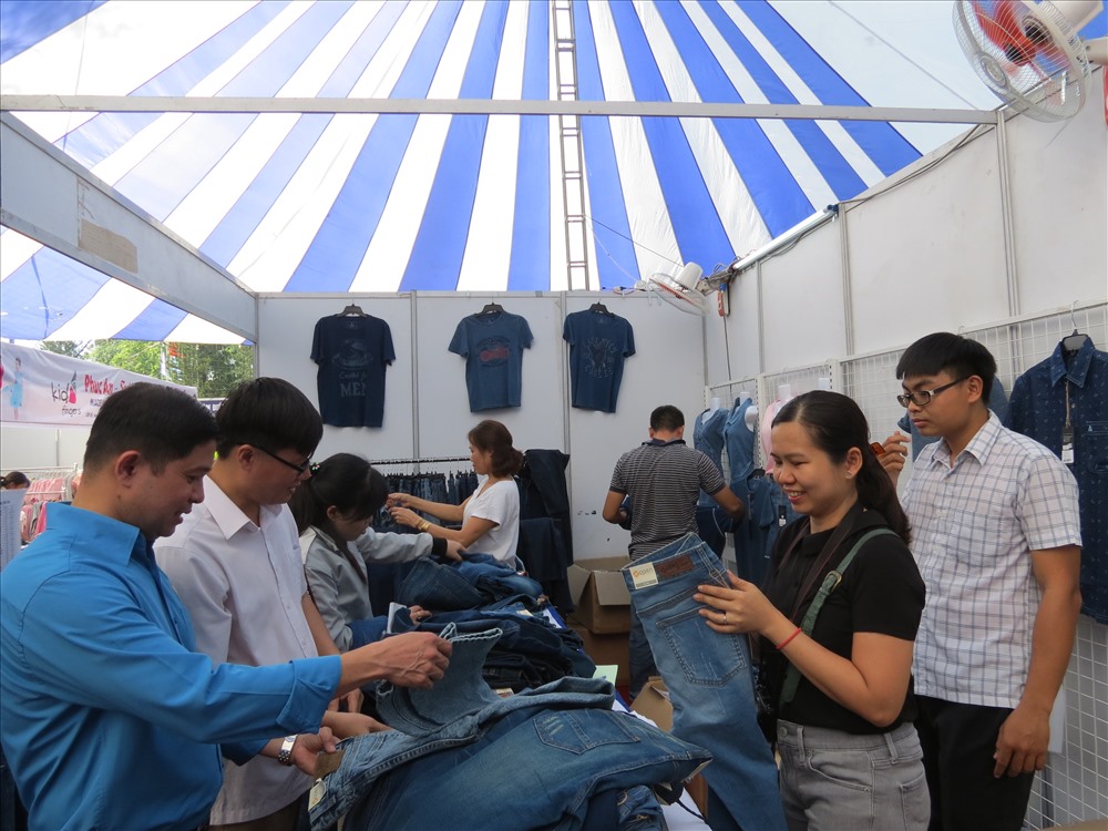 Gian hàng của TCty CP Phong Phú