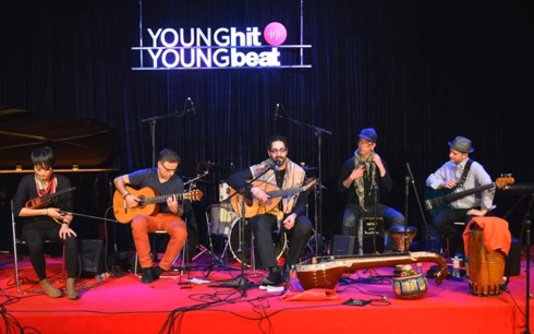 Nhóm Surabhi Ensemble.