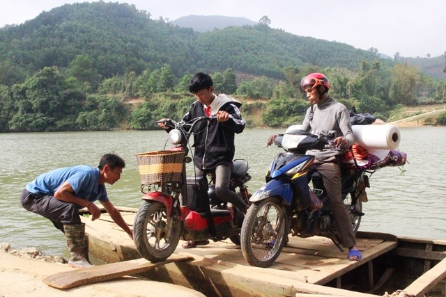 Công việc đòi hỏi ông Ý phải thận trọng, tận tụy