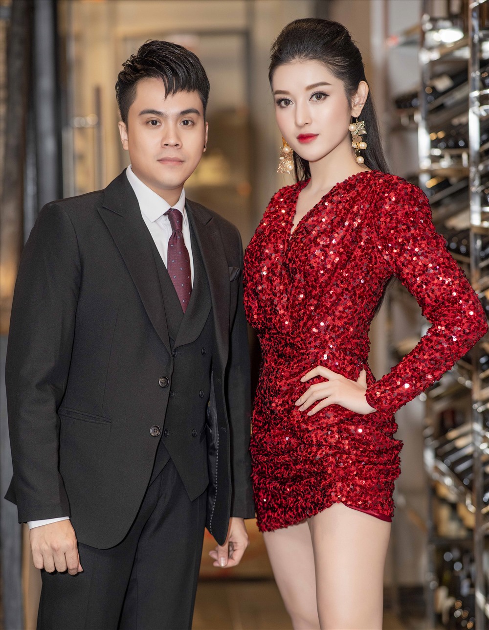 Á hậu Huyền My và MC Thái Dũng.