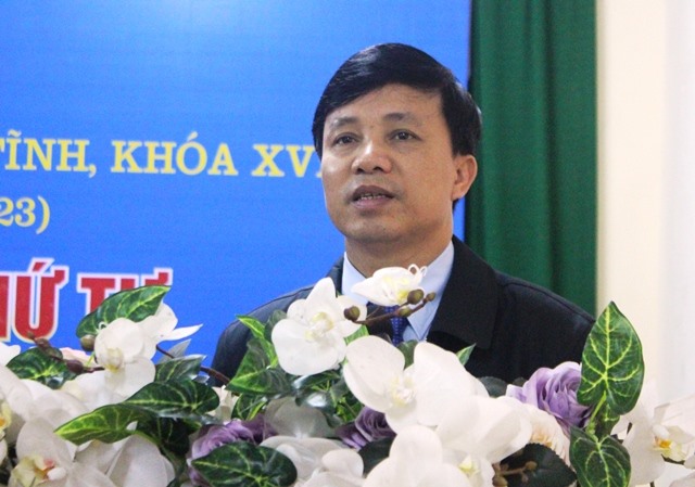 Ông Nguyễn Văn Danh - Chủ tịch LĐLĐ Hà Tĩnh phát biểu tổng kết Hội nghị.