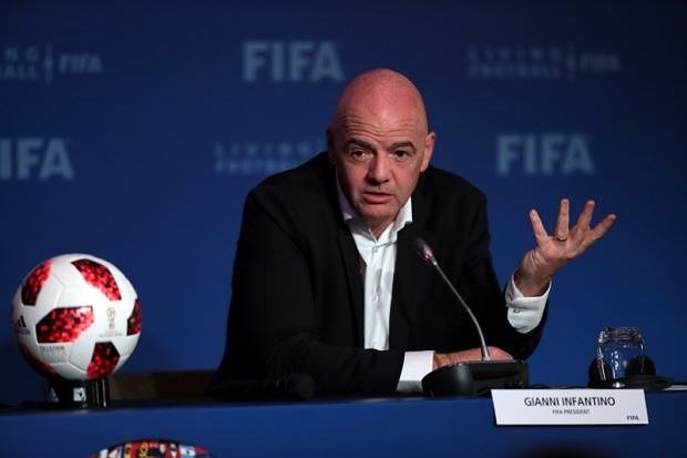Chủ tịch FIFA Gianni Infantino muốn tăng số đội từ 32 lên 48 tại World Cup 2022.