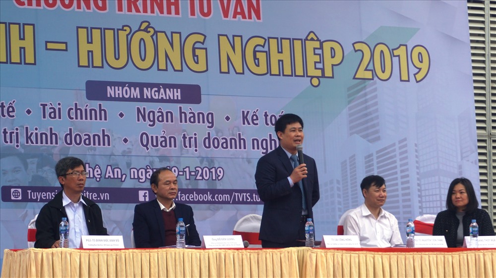 TS Sái Công Hồng - Phó Cục trưởng Cục Quản lý Chất lượng - Bộ GD-ĐT. Ảnh: QĐ