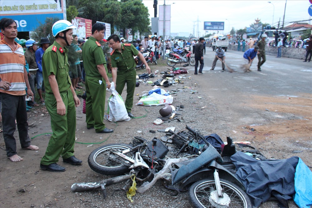 Hiện trường sau vụ tai nạn.