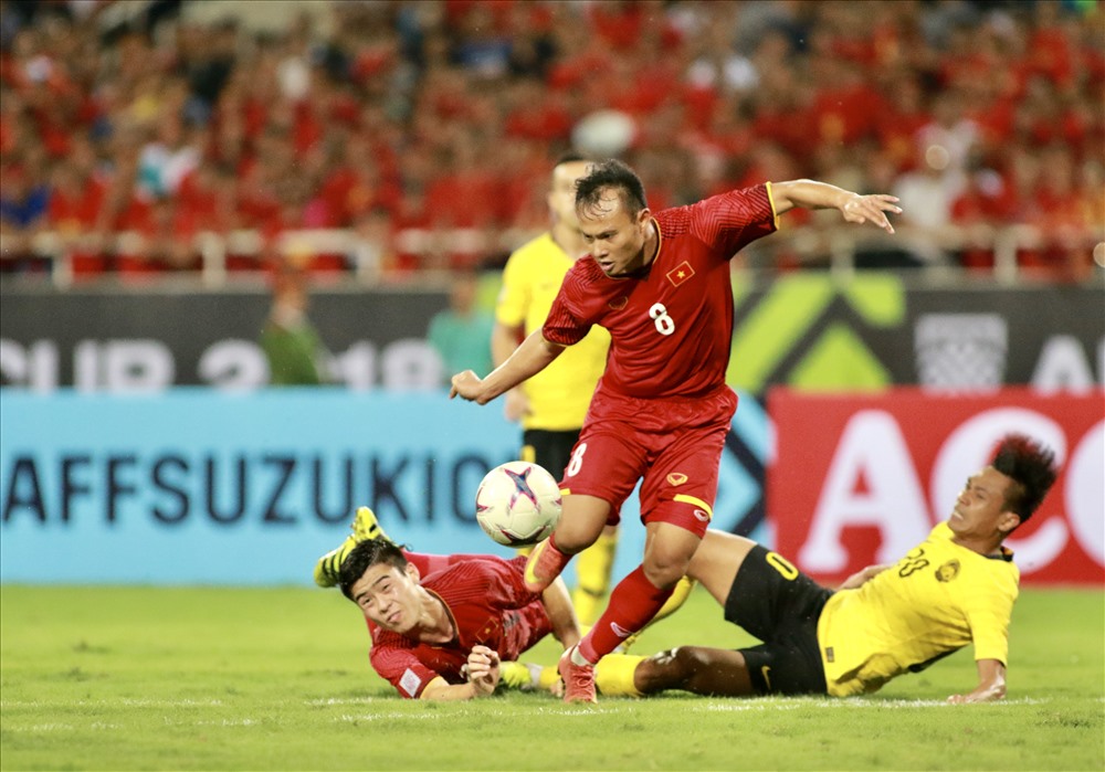 Trọng Hoàng chơi rất hay ở AFF Cup 2018 và Asian Cup 2019. Ảnh: Đ.Đ