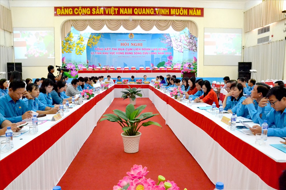 Quang cảnh hội nghị. Ảnh: Lục Tùng