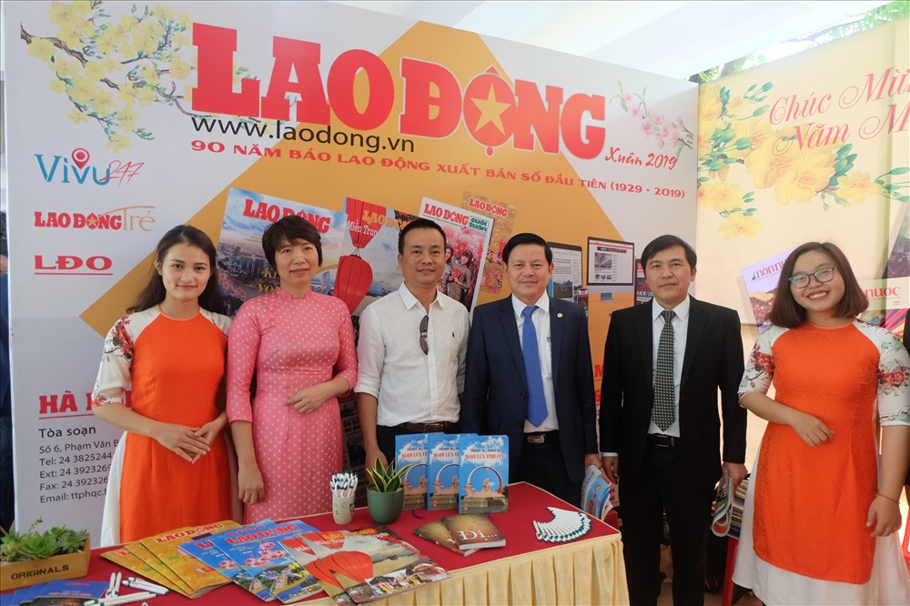 Gian trưng bày của Báo Lao động