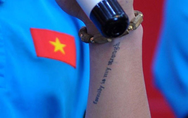 Cận cảnh hình xăm của Quang Hải.