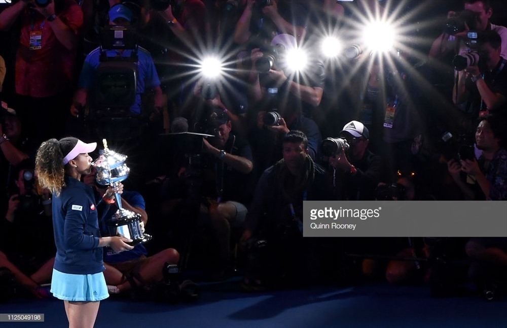 Làng quần vợt nữ ngả mũ trước Osaka. Ảnh: Getty.
