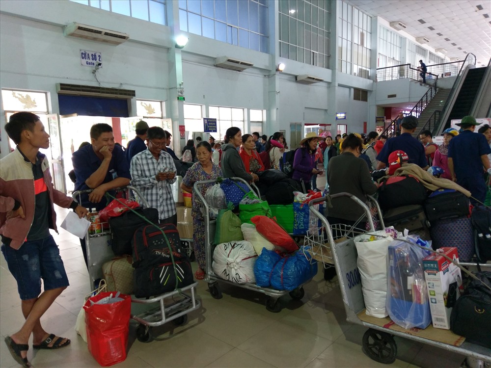 Một số đoàn tàu xuất phát tại ga Sài Gòn ngày 27.1 sẽ chậm giờ.