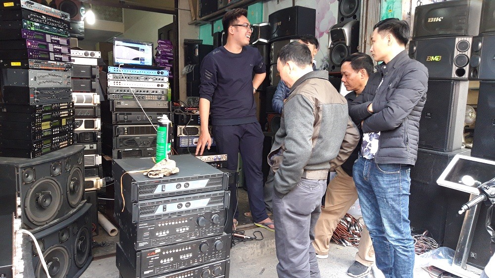 Loa đài, amly đã qua sử dụng xuất xứ từ nơi trên thế giới được nhiều người quan tâm bởi chất lượng âm thanh tốt và giá rẻ.