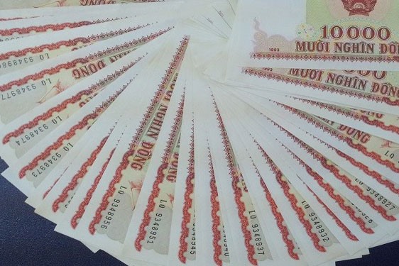 Tiền 10.000 đồng giấy đỏ được nhiều người yêu thích