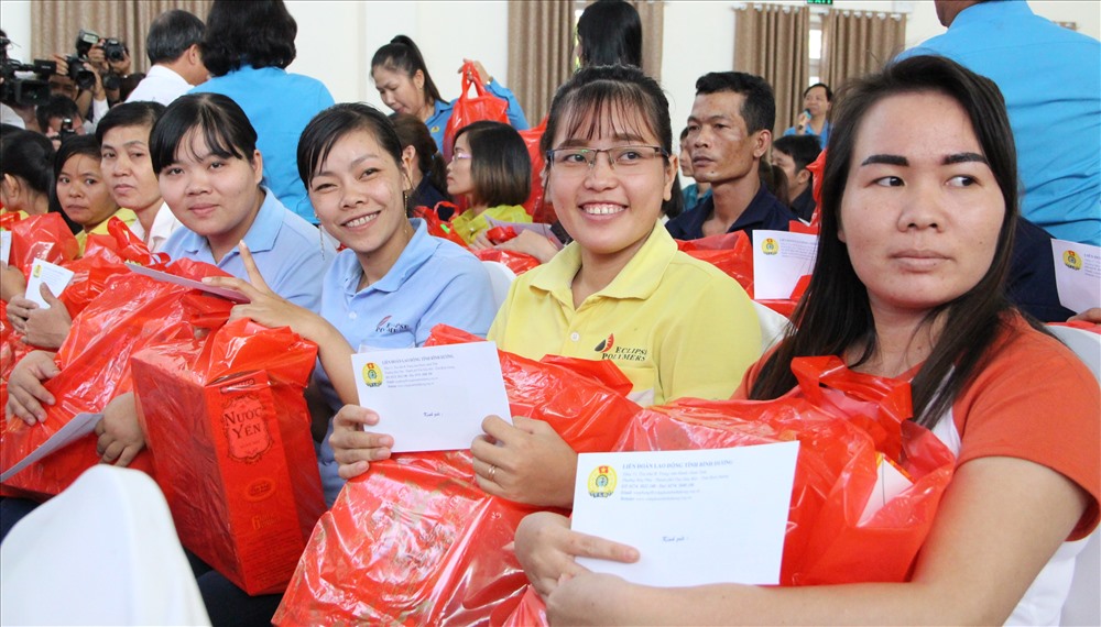 Niềm vui Tết sớm của anh chị em CN