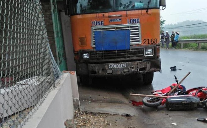 Hiện trường vụ tai nạn. Ảnh: vietnamnet.vn.