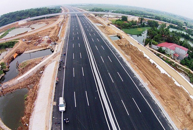 Dự án cao tốc Vân Đồn – Móng Cái được đầu tư với số vốn khoảng 11.200 tỉ đồng theo hình thức BOT.