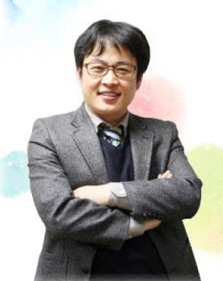 Bác sĩ Yoon Han-duk. Ảnh: KJD.