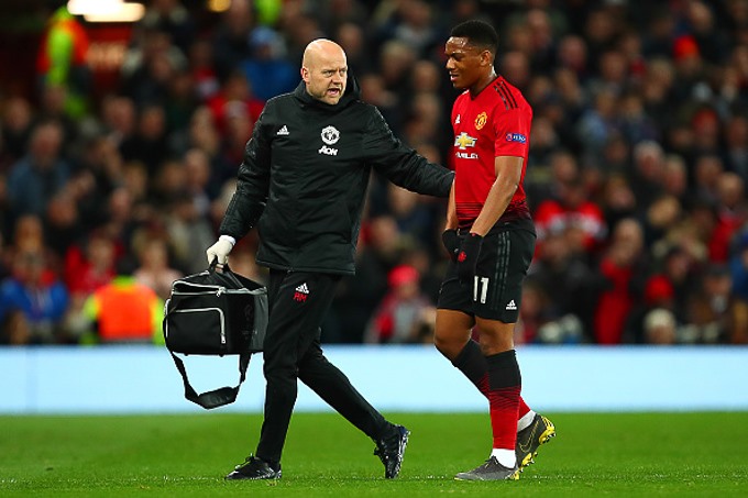 Chấn thương của Martial hay Lingard đều khiến HLV Solskjaer đau đầu (Ảnh: Getty)