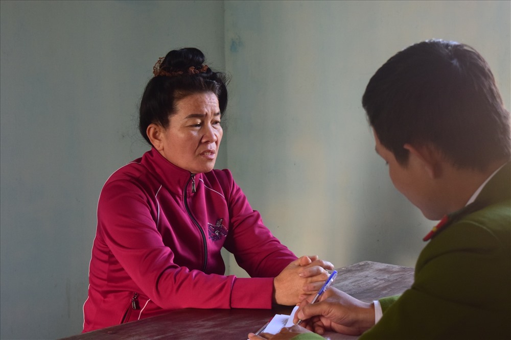 Đối tượng Quàng Thị In tại cơ quan công an. Ảnh: CA cung cấp.