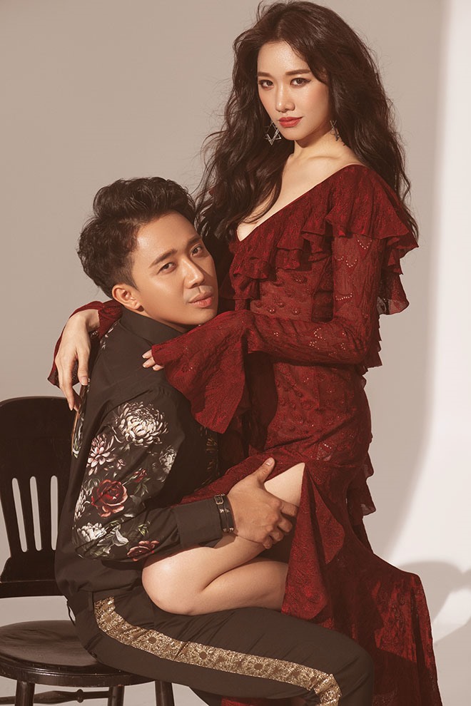 Trấn Thành vẫn tình tứ thắm thiết với Hari Won dịp Valentine.