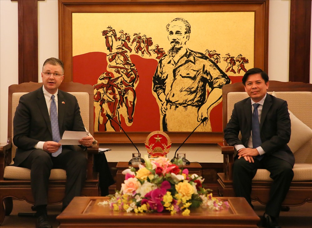 Bộ trưởng Bộ GTVT Nguyễn Văn Thể và Đại sứ