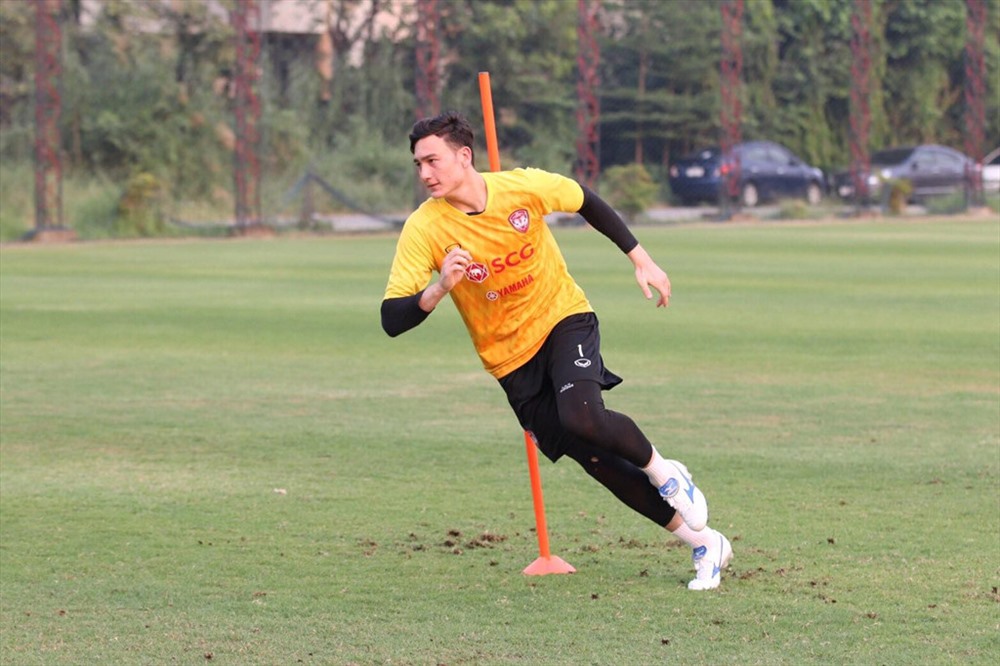 Muangthong United làm mọi cách để Văn Lâm sớm hòa nhập với đội bóng.