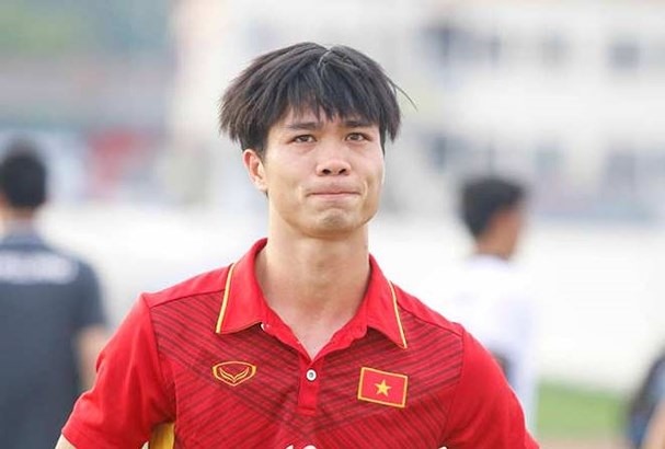 Công Phượng bật khóc khi trong trận thua 0-3 trước U22 Thái Lan. Ảnh: ST