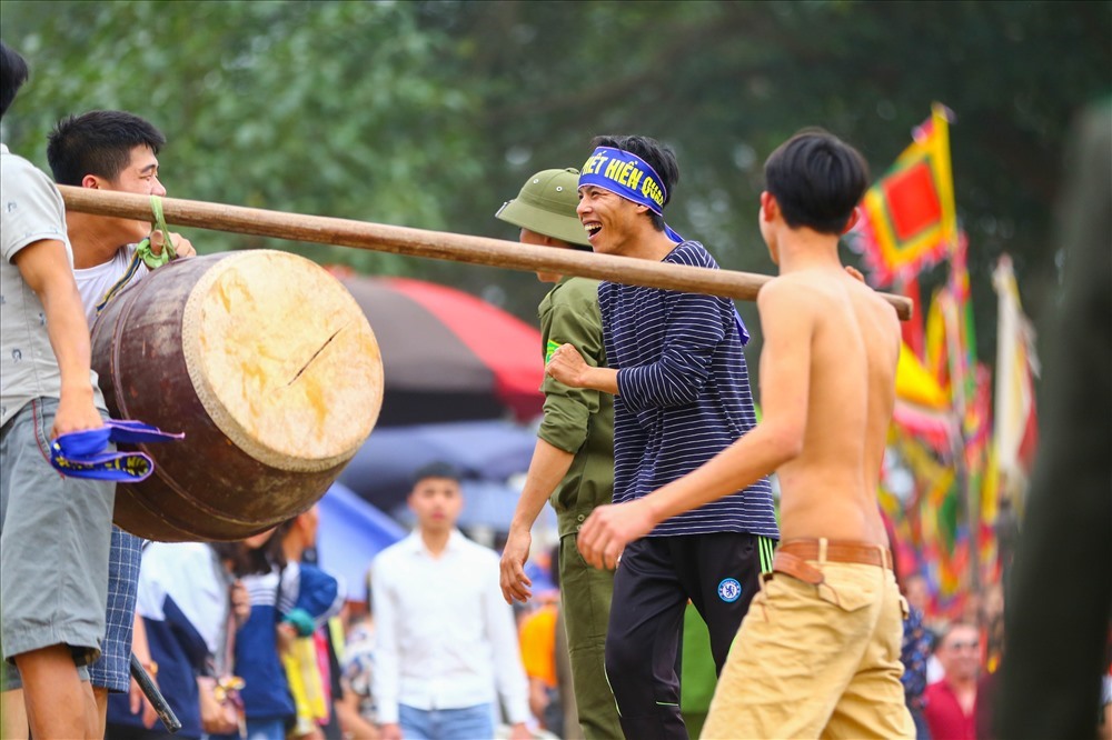 Niềm vui của người Hiền Quan trong hội Phết