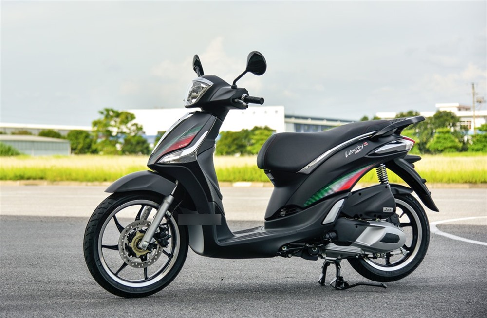 Piaggio Liberty 2019 có giá khá đắt đỏ.
