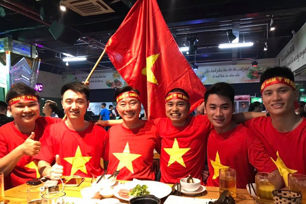 Đại sứ Phạm Sanh Châu (thứ 3 từ trái sang). Ảnh: S.T