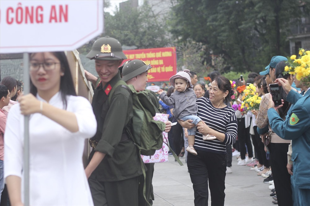Giây phút chia tay.