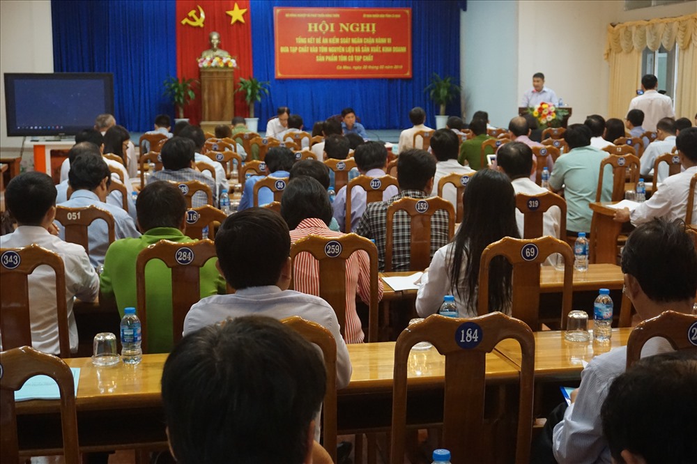Nhiều đại biểu cho rằng cần xử lý mạnh tay hơn nữa hành vi đưa tạp chất vào tôm nguyên liệu