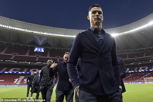 CR7 đã đến Madrid. Ảnh: Getty.