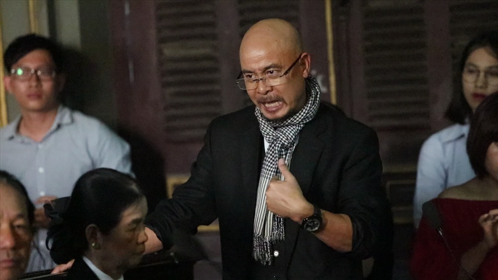 Doanh nhân Đặng Lê Nguyên Vũ