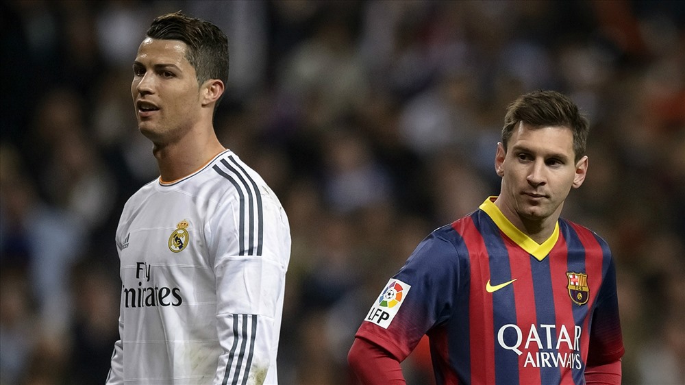 Cuộc tranh cãi về Messi và Ronaldo suốt hơn 10 năm vẫn chưa có hồi kết. Ảnh Goal.com