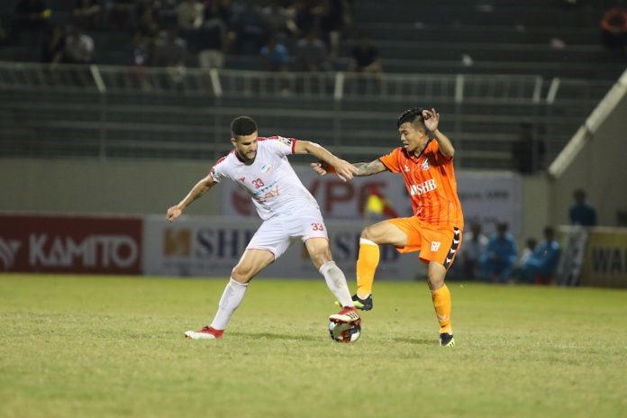 Viettel nhận thất bại ngay trận ra quân V.League 2019. Ảnh VPF