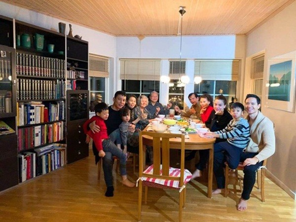 Hai gia đình Hồ Ngọc Hà, Kim Lý đã gặp nhau trước đó.
