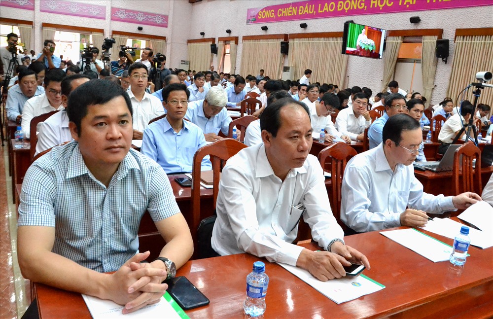 Bài phát biểu của ông Lê Minh Hoan làm nhiều đại biểu dự hội nghị thích thú lắng nghe. Ảnh: Lục Tùng