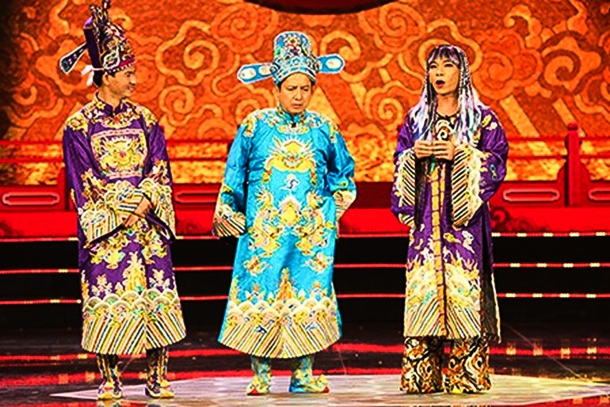 Táo Giáo dục trở thành tâm điểm của những màn châm biếm, đả kích.