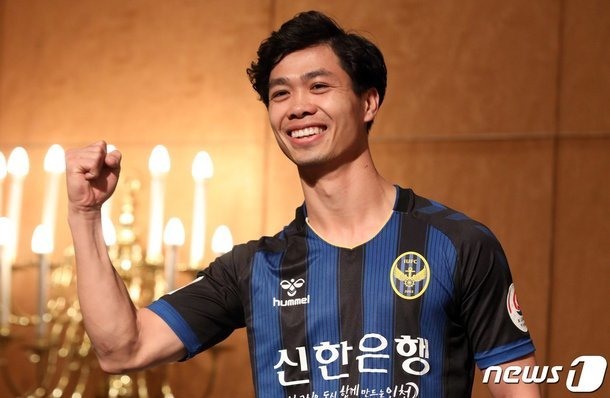 Công Phượng nỗ lực tập luyện để giành suất đá chính tại Incheon United. Ảnh New1