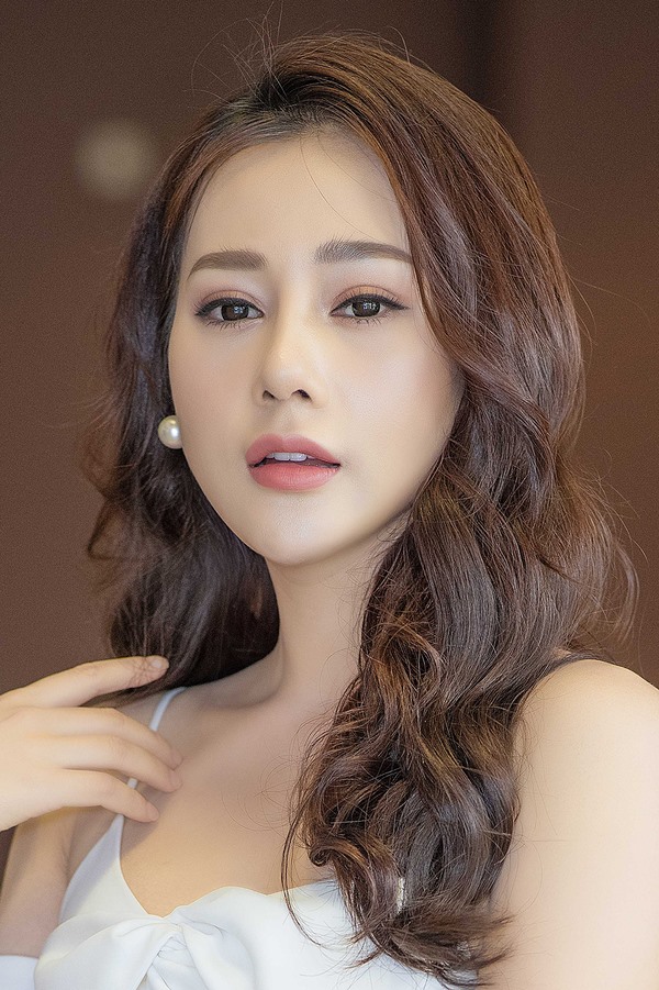 Bên cạnh khả năng diễn xuất, Phương Oanh nhận nhiều lời khen về giọng hát.