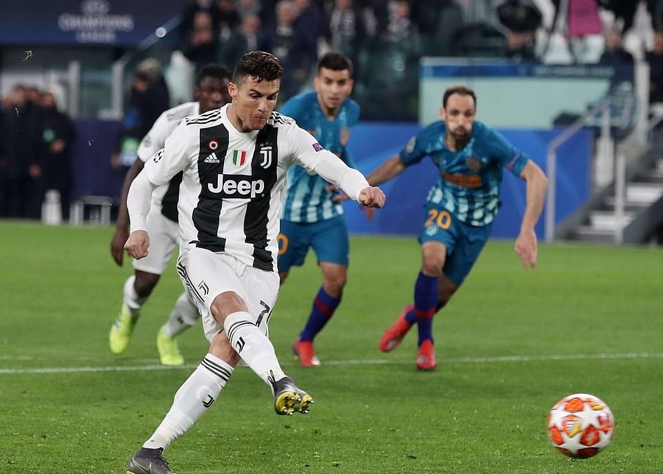 Một mình CR7 đã hạ đo ván Atletico Madrid. ảnh: Getty.